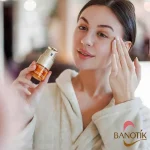 طرز استفاده دبل سرم دور چشم کلارنس