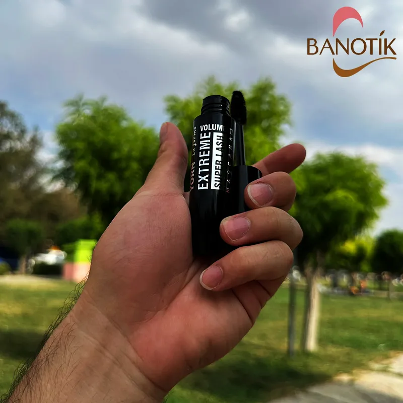 ریمل حجم دهنده EXTREME SUPER LASH یورن 15ml